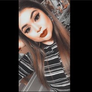 Meet your Posher, Marissa